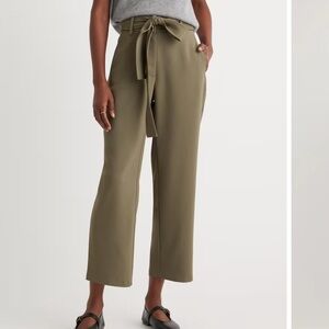 Quince Stretch Crepe Paperbag Pants in Olive Size 10 - Never Worn